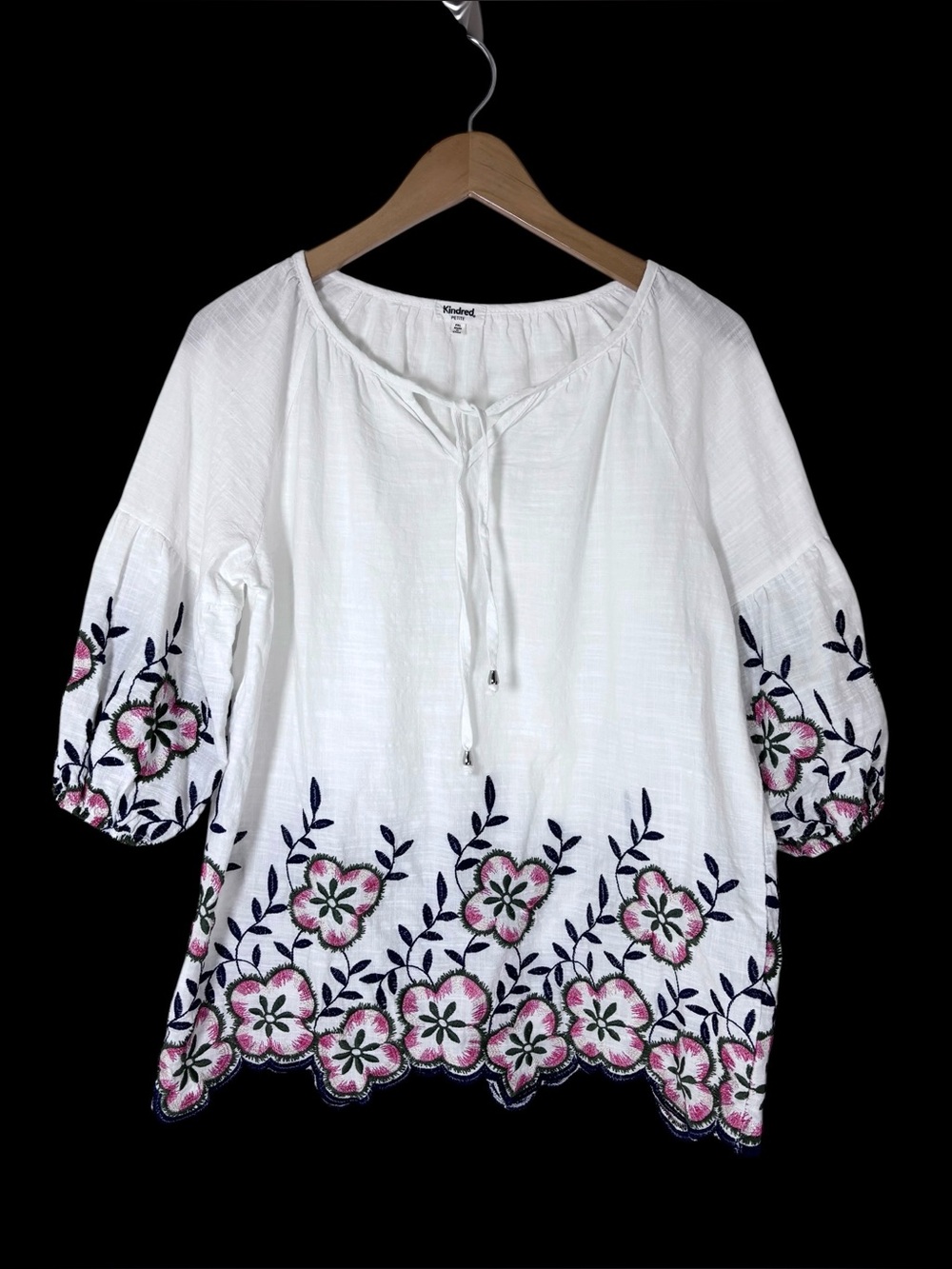 Kindred Womens Size PXL White Embroidered Floral Peasant Top‎ Cotton Boho